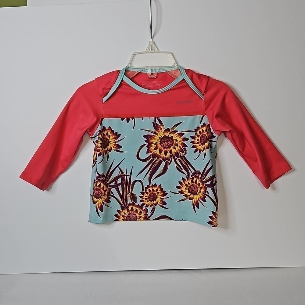 Patagonia  Infant Long Sleeve Swim  Top size 3-6 mos Pre-owned